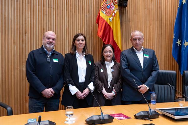כל דקה חשובה: EAACI קוראת לפעולה דחופה כדי להפוך את בתי הספר לבטוחים לילדים הנמצאים בסיכון לאנפילקסיס