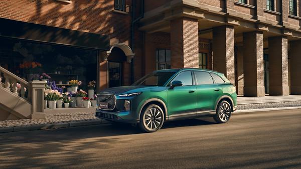 מהכבישים הסלולים ועד לדרכים – LEPAS L8 PHEV מגדיר מחדש ניידות אלגנטית