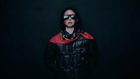 שר, ג'ני וגרייס ג'ונס בקמפיין Moncler Re/Icons